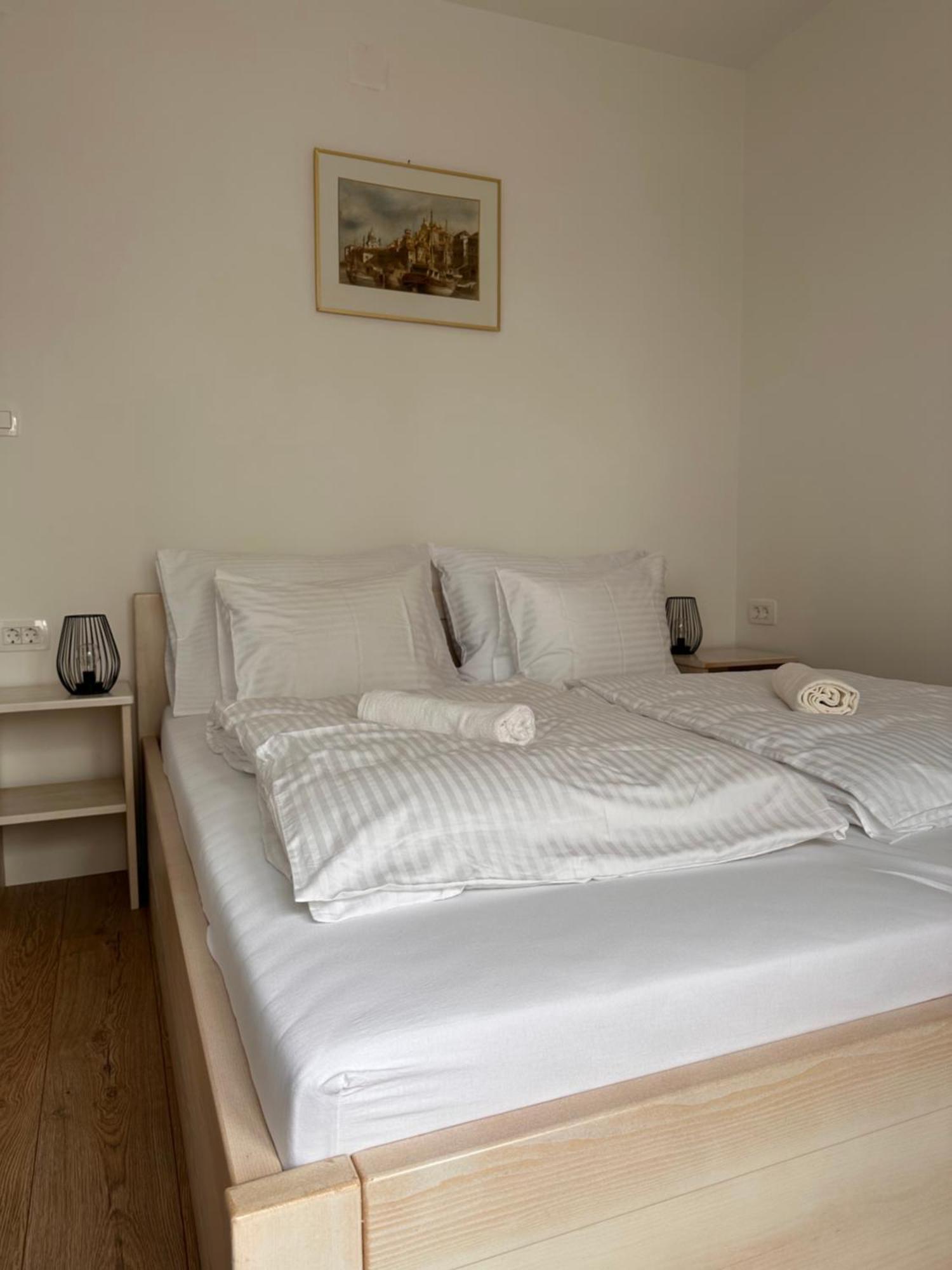 Apartman โอปาติยา ภายนอก รูปภาพ