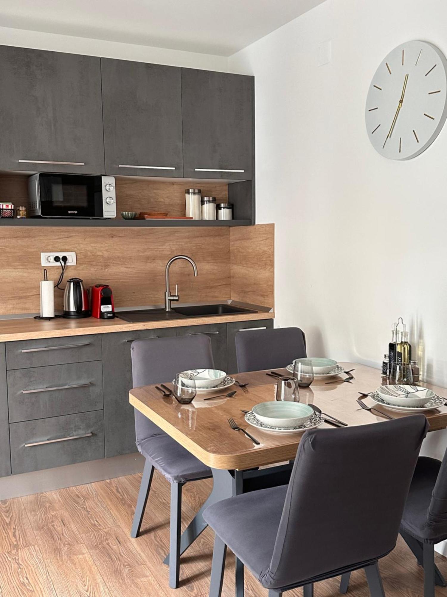 Apartman โอปาติยา ภายนอก รูปภาพ